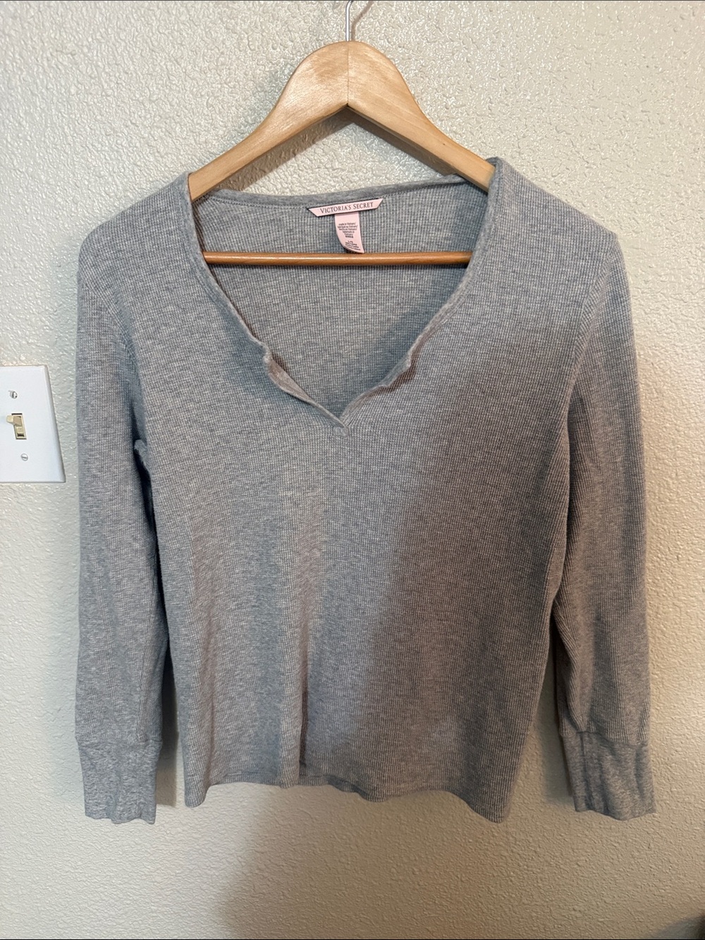 Victoria's Secret Light Gray V-Neck Ribbed Long Sleeve Top